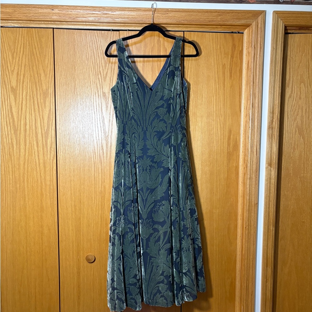 Adrianna Papell Green Midi Dress